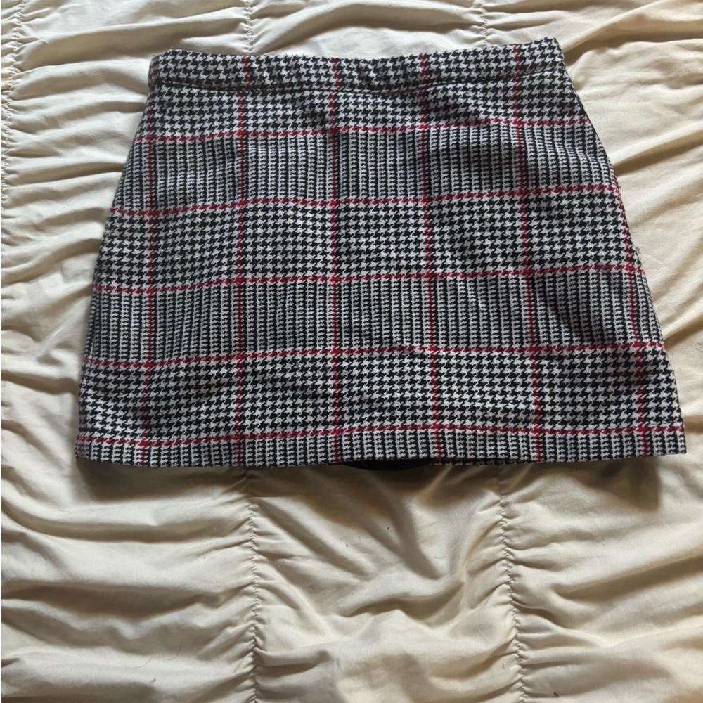 Forever 21 Houndstooth Mini Skirt - Black and Pink